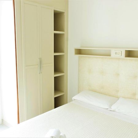 Golf & Beach Hotel Морской Милан Экстерьер фото