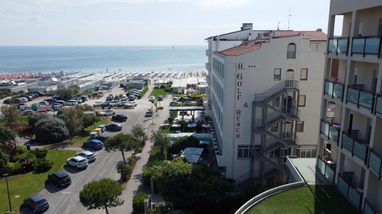 Golf & Beach Hotel Морской Милан Экстерьер фото